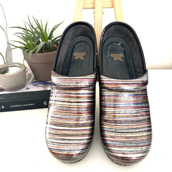 Dansko Profesional Nurse Multicolored Patent Leather Clogs Size EU 40 US 9.5/10 - Picture 4 of 16